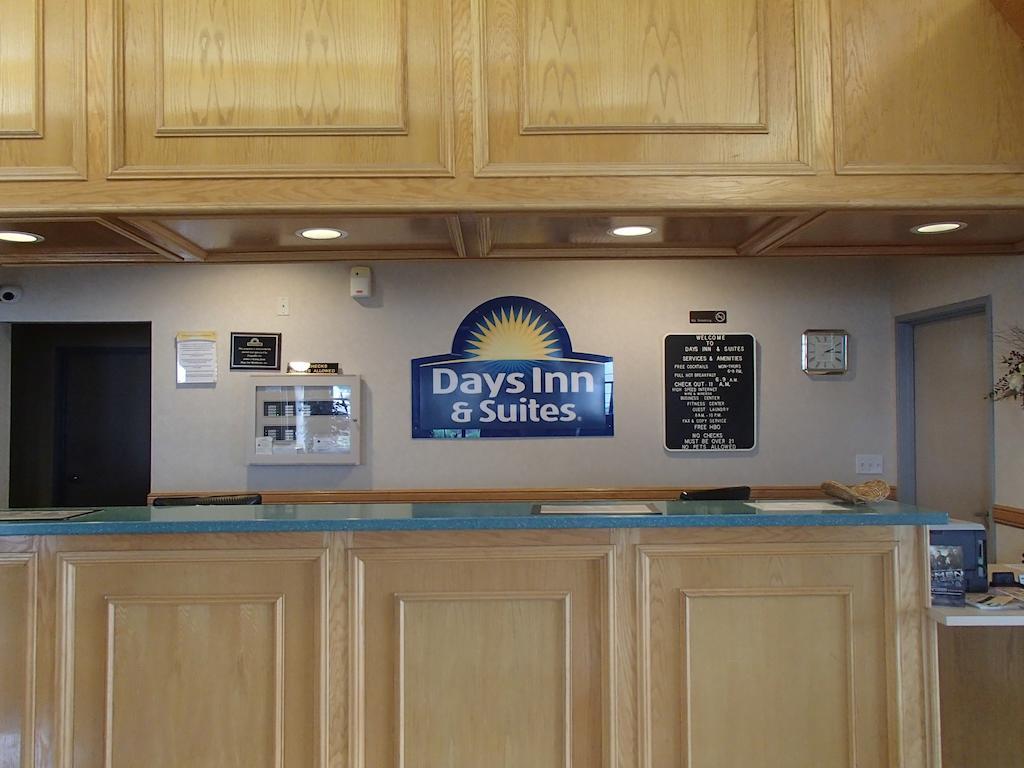 Days Inn & Suites By Wyndham Corpus Christi Central Esterno foto