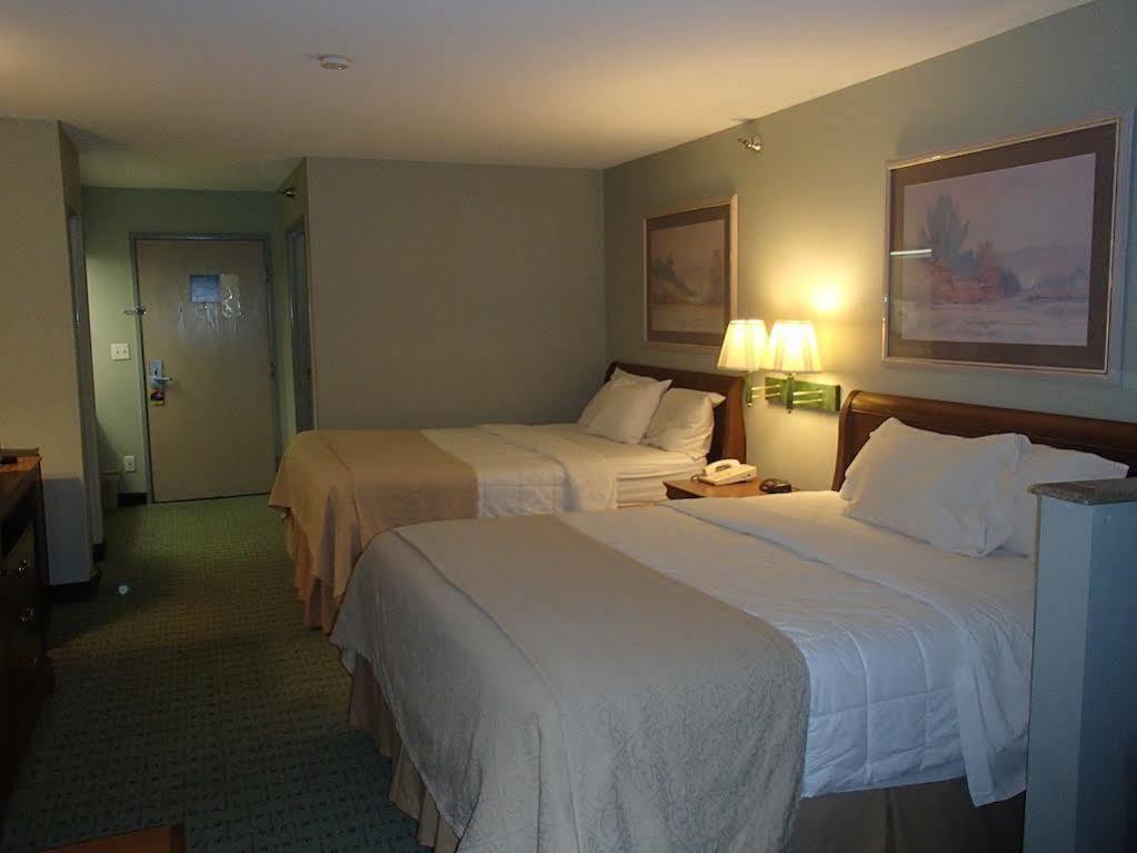 Days Inn & Suites By Wyndham Corpus Christi Central Esterno foto